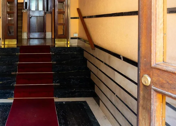 Alaya - New, & Luxury In San Giovanni * Rom